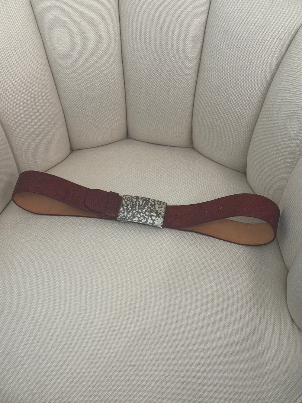 Brave 1992 red leather embossed belt with stamped buckle